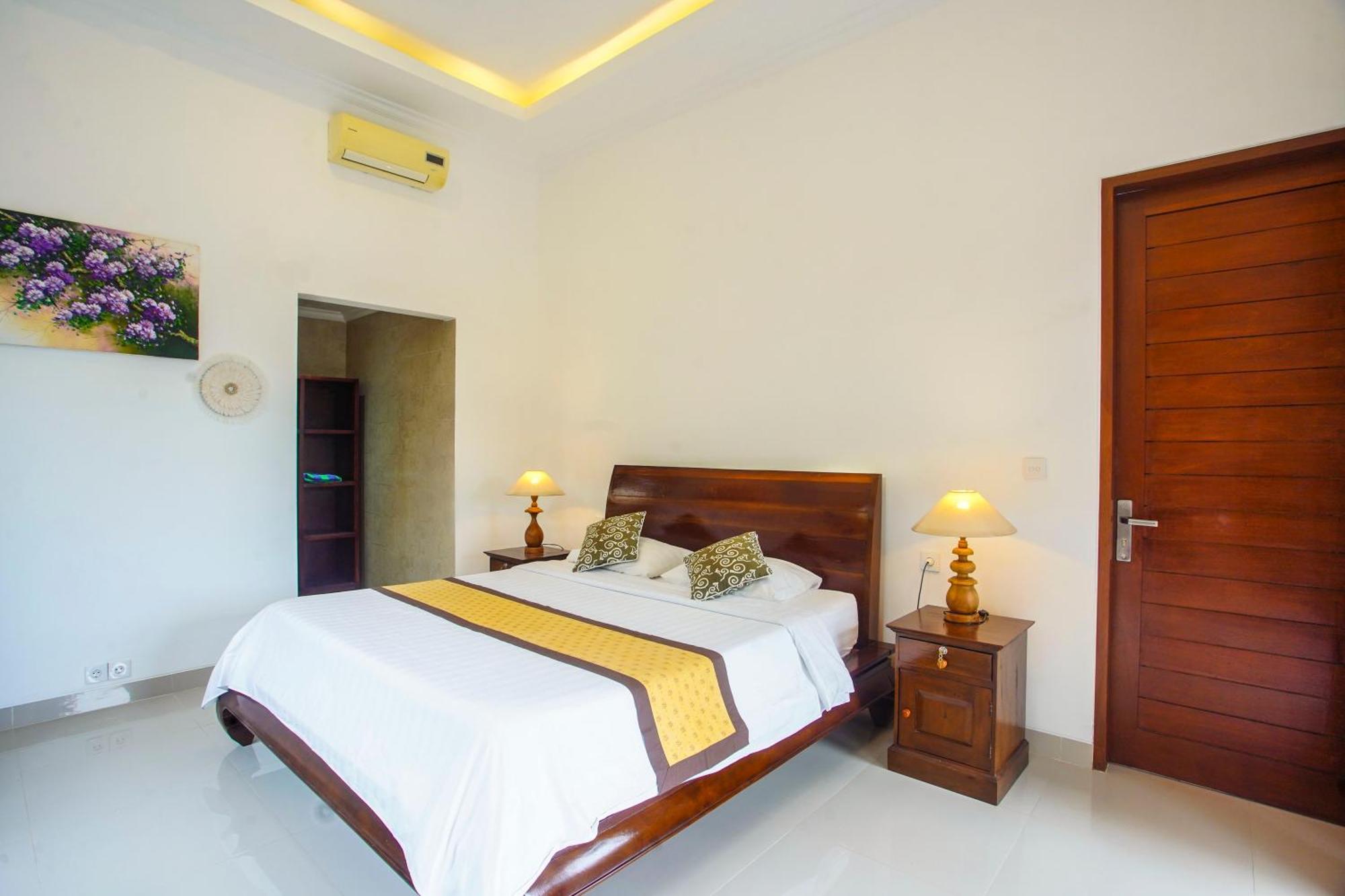 Puri Arta Villa Ubud  Room photo
