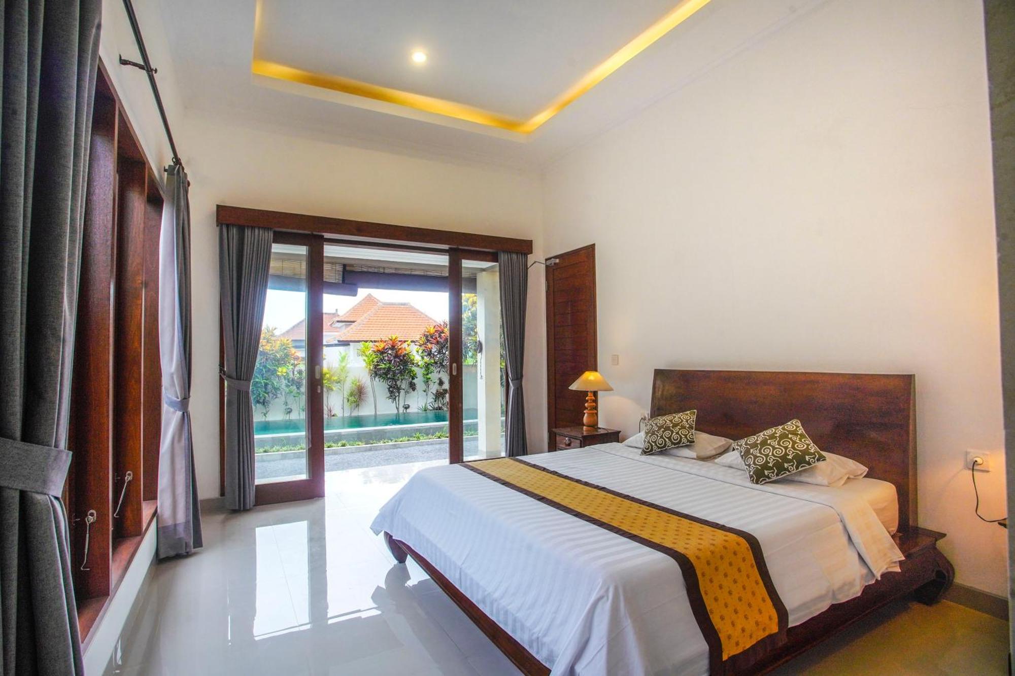Puri Arta Villa Ubud  Room photo