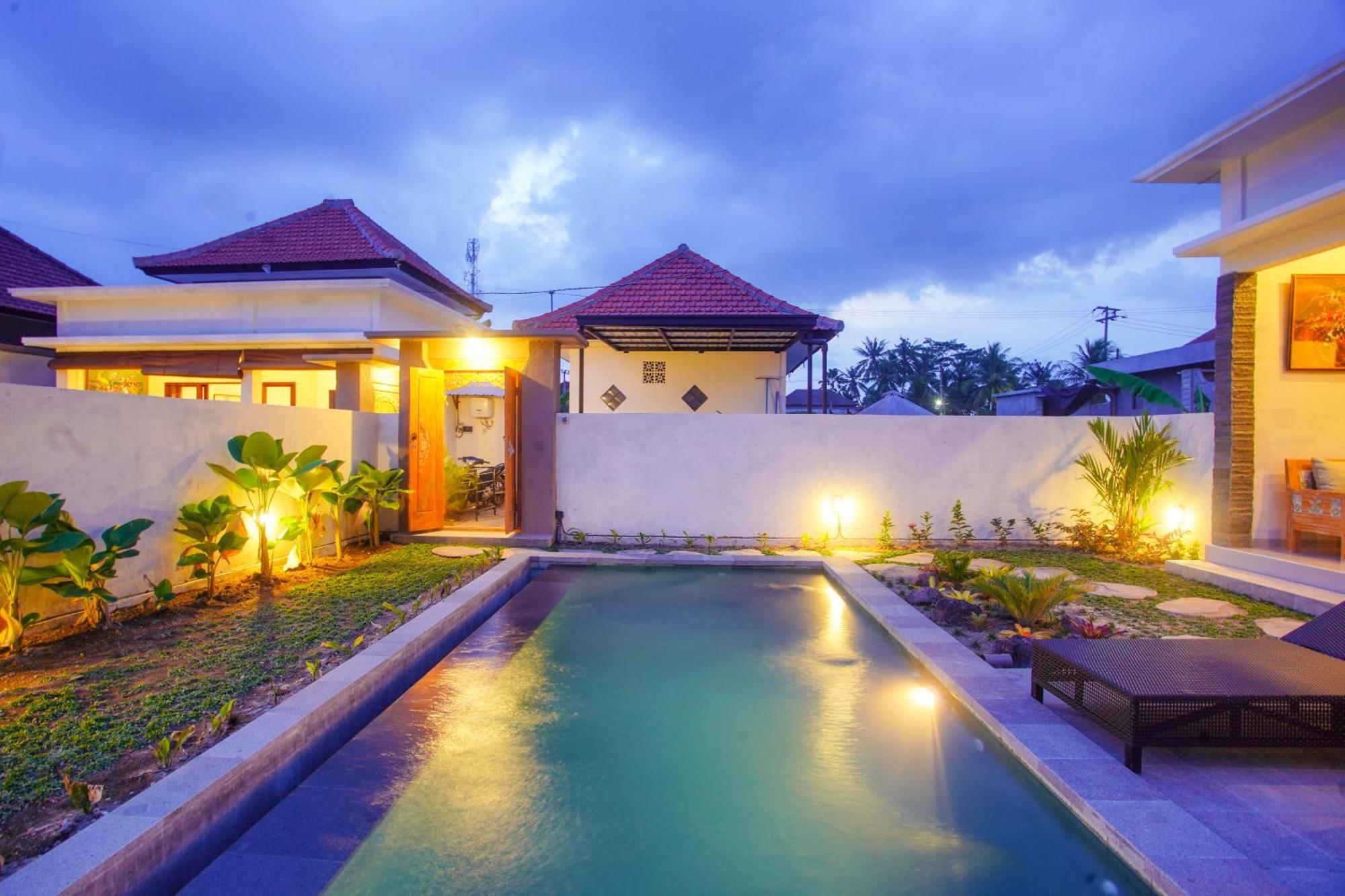 Puri Arta Villa Ubud  Exterior photo