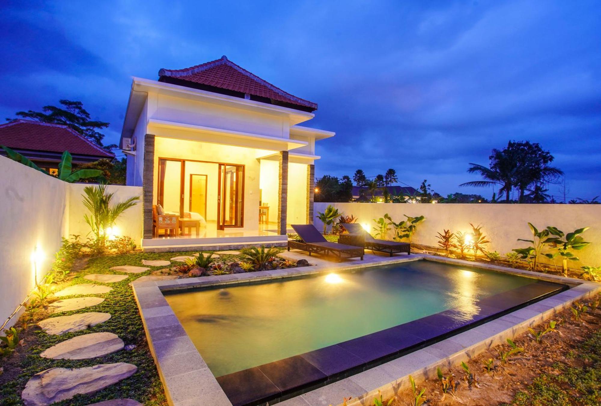 Puri Arta Villa Ubud  Exterior photo