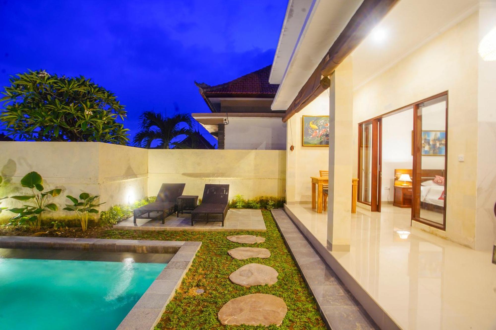 Puri Arta Villa Ubud  Exterior photo